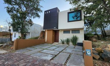 (R)Casa Amueblada en Renta en Altozano, Morelia