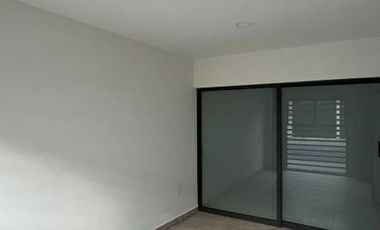 Edificio en Renta para Oficinas en Molino de Parras, Morelia.