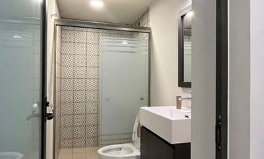 Edificio en Renta para Oficinas en Molino de Parras, Morelia.