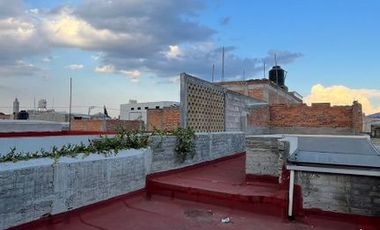 Edificio en Renta para Oficinas en Molino de Parras, Morelia.