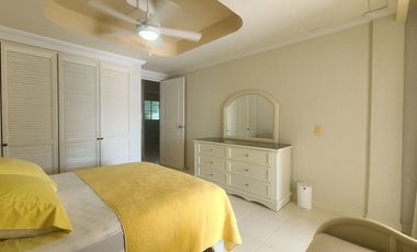 IMPECABLE, PRIVADA, UBICADA RESIDENCIA EN COSTA AZUL,