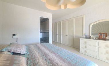 IMPECABLE, PRIVADA, UBICADA RESIDENCIA EN COSTA AZUL,