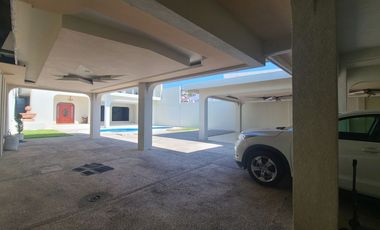 IMPECABLE, PRIVADA, UBICADA RESIDENCIA EN COSTA AZUL,