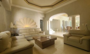 IMPECABLE, PRIVADA, UBICADA RESIDENCIA EN COSTA AZUL,