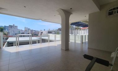 IMPECABLE, PRIVADA, UBICADA RESIDENCIA EN COSTA AZUL,
