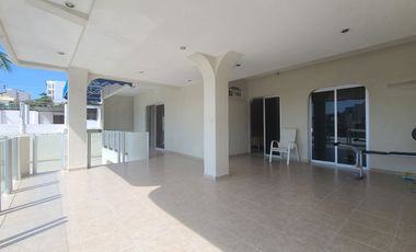 IMPECABLE, PRIVADA, UBICADA RESIDENCIA EN COSTA AZUL,