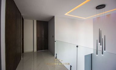 Casa en Los Olivos zona Valle Real en Venta