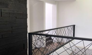 Casa en Venta, Irapuato Guanajuato, Jardín.