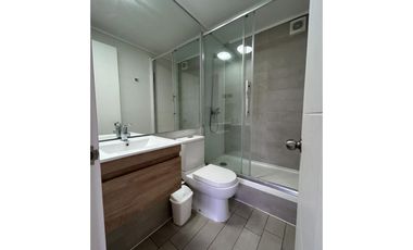 Oportunidad !!  ESTUDIO con dormitorio separado en Metro Santa Ana