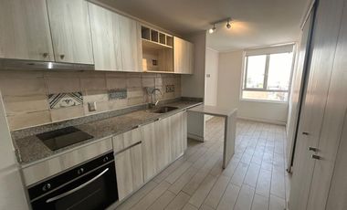 Oportunidad !!  ESTUDIO con dormitorio separado en Metro Santa Ana