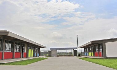 CASA DUPLEX PLANTA ALTA EN PARQUES DEL TRIUNFO