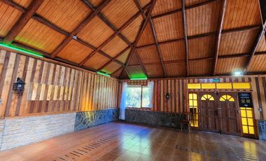 Gran terreno, restaurante y casa en Ilque