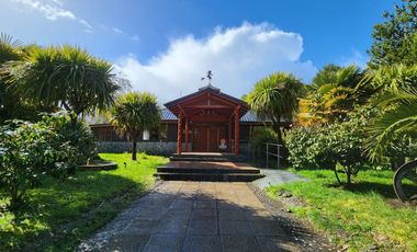 Gran terreno, restaurante y casa en Ilque