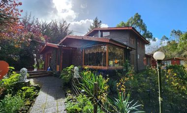 Gran terreno, restaurante y casa en Ilque