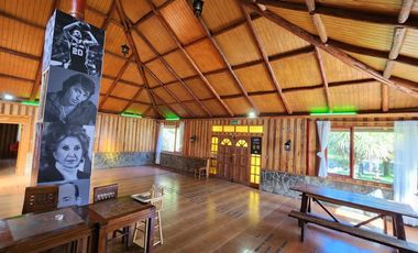 Gran terreno, restaurante y casa en Ilque