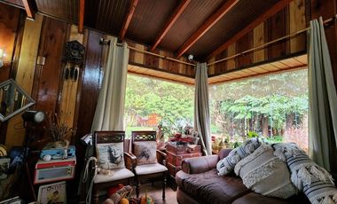 Gran terreno, restaurante y casa en Ilque