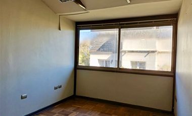 Oficina en Arriendo en 1 Norte entre los aceres y los pinos