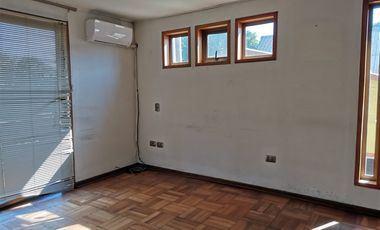 Oficina en Arriendo en 1 Norte entre los aceres y los pinos