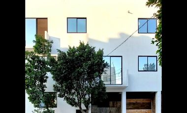 CASA EN VENTA EN EL CALVARIO