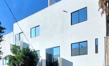 CASA EN VENTA EN EL CALVARIO