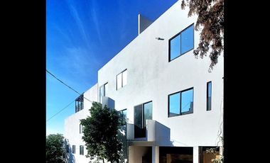 CASA EN VENTA EN EL CALVARIO