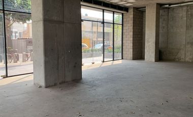 LOCAL EN VENTA A 2 CUADRAS DE CHAPULTEPEC SOBRE AV. HIDALGO | LOCAL LUM