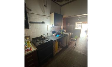 Granadero Baigorria, Juan B. Justo Nº 64 - VENTA