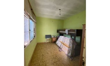 Granadero Baigorria, Juan B. Justo Nº 64 - VENTA