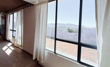 Casa en Venta en San Javier – Colonial con Gran Jardín preciosa vista