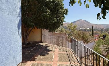 Casa en Venta en San Javier – Colonial con Gran Jardín preciosa vista