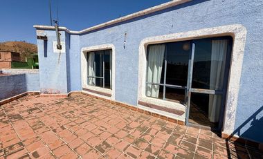 Casa en Venta en San Javier – Colonial con Gran Jardín preciosa vista