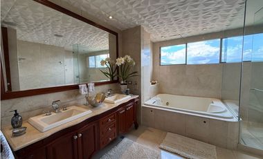 Venta de Apartamento en El Poblado