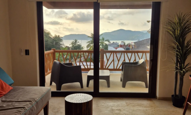 Penthouse Balcones Playa La Ropa Zihuatanejo