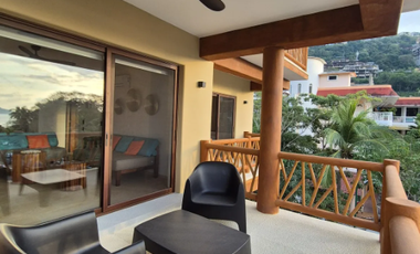 Penthouse Balcones Playa La Ropa Zihuatanejo