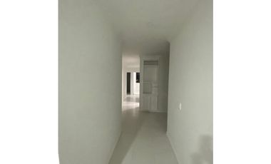 SE RENTA APARTAMENTO EN LA CIRCUNVALAR
