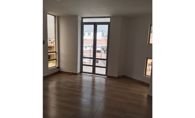VENDO APARTAMENTO BARRIO CENTENARIO