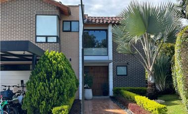 Venta de casa en el retiro