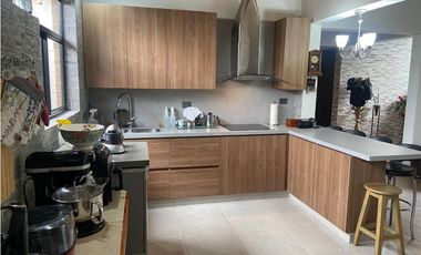 Venta de casa en el Retiro de 1 solo nivel