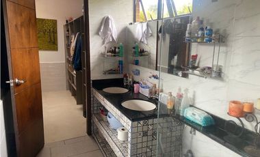 Venta de casa en el Retiro de 1 solo nivel