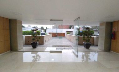 BOSQUES DE LAS LOMAS GRAN  LOCAL COMERCIAL EN VENTA