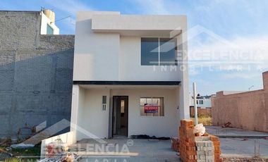PRE VENTA DE CASA EN FRACC. EL PRADO