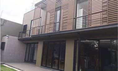 VENTA  increíble casa amueblada! Bosques de las lomas