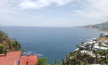 ACAPULCO TRADICIONAL VILLA CON VISTA A MAR ABIERTO Y ALBERCA