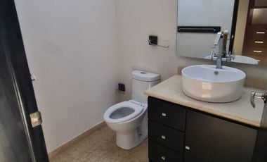 Casa en venta en Querétaro dentro del Club de Golf Campanario, de OPORTUNIDAD