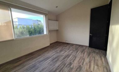 Casa en venta en Querétaro dentro del Club de Golf Campanario, de OPORTUNIDAD