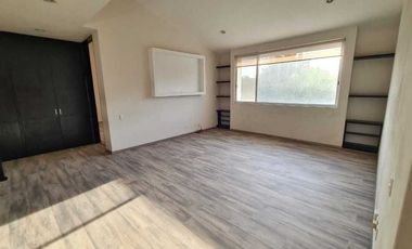 Casa en venta en Querétaro dentro del Club de Golf Campanario, de OPORTUNIDAD