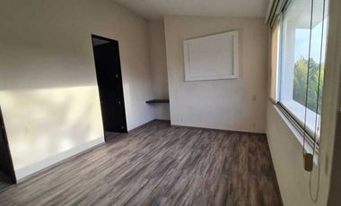 Casa en venta en Querétaro dentro del Club de Golf Campanario, de OPORTUNIDAD