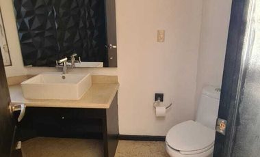 Casa en venta en Querétaro dentro del Club de Golf Campanario, de OPORTUNIDAD