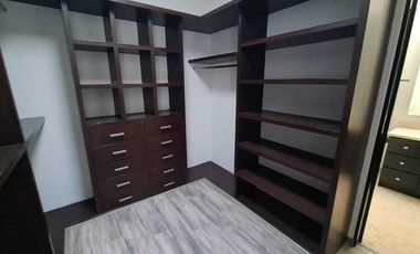 Casa en venta en Querétaro dentro del Club de Golf Campanario, de OPORTUNIDAD