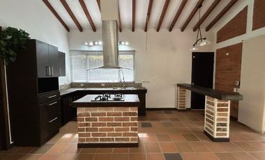 🏡 CASA EN ARRIENDO UBICADA EN ENVIGADO SECTOR LOMA DEL ESCOBERO